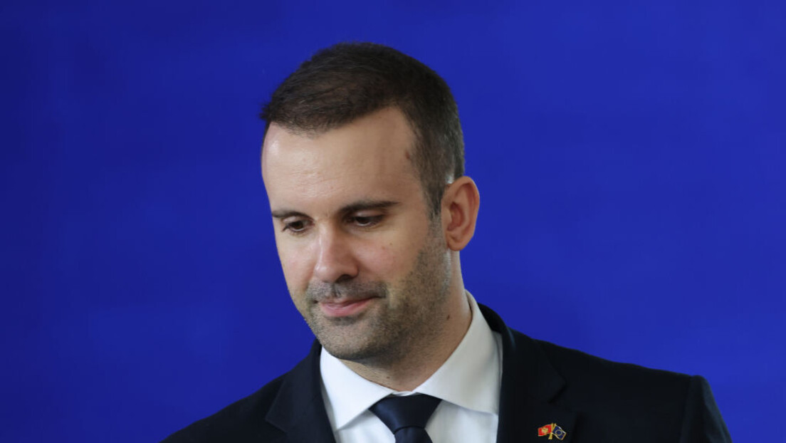 Спајић: Оставка је лични чин, смене су у мојој надлежности