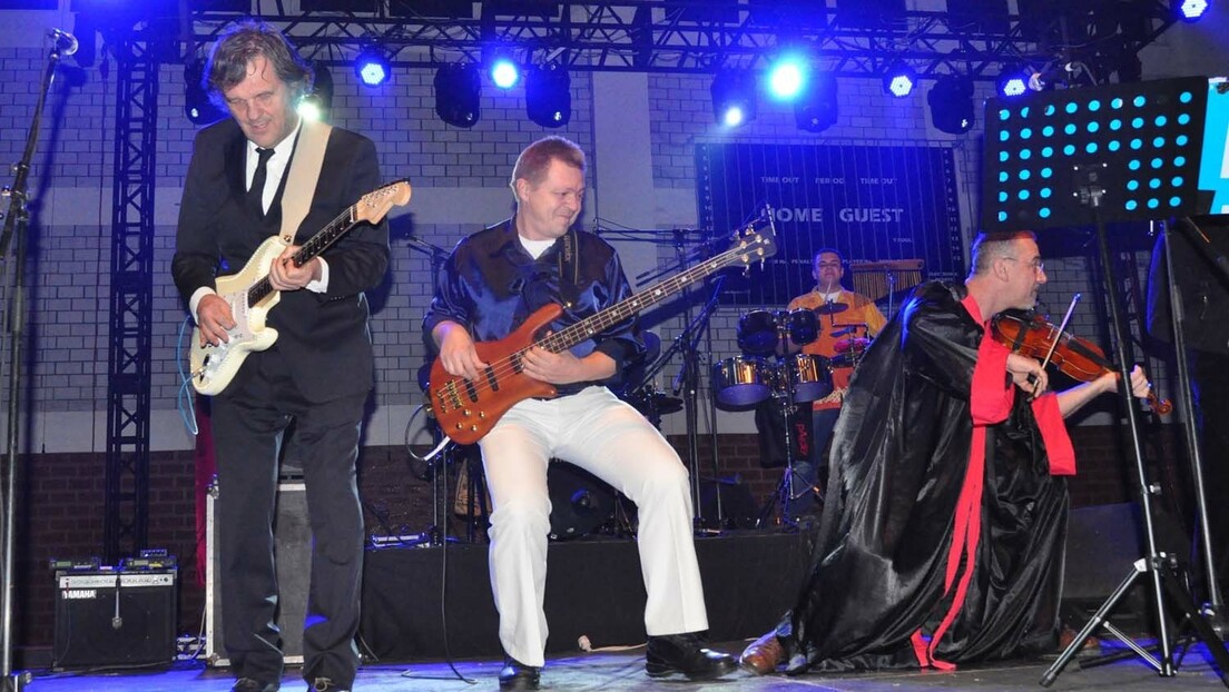 Priština otima sportsku halu u Leposaviću: Tu je, jednom, Kusturica svirao "Marš na Drinu"...