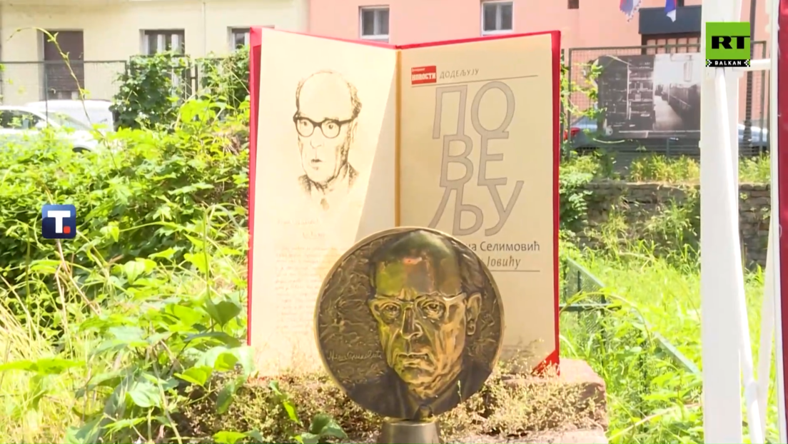 Uručena nagrada "Meša Selimović" piscu Slobodanu Joviću