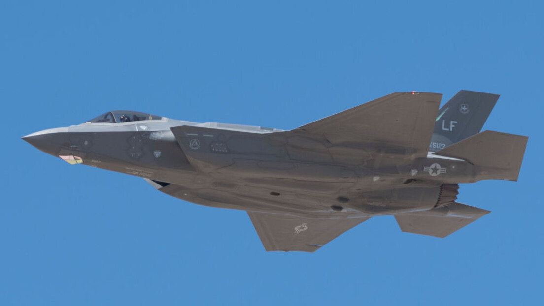 Пентагон сече трошкове: Смањио набавку авиона Ф-35